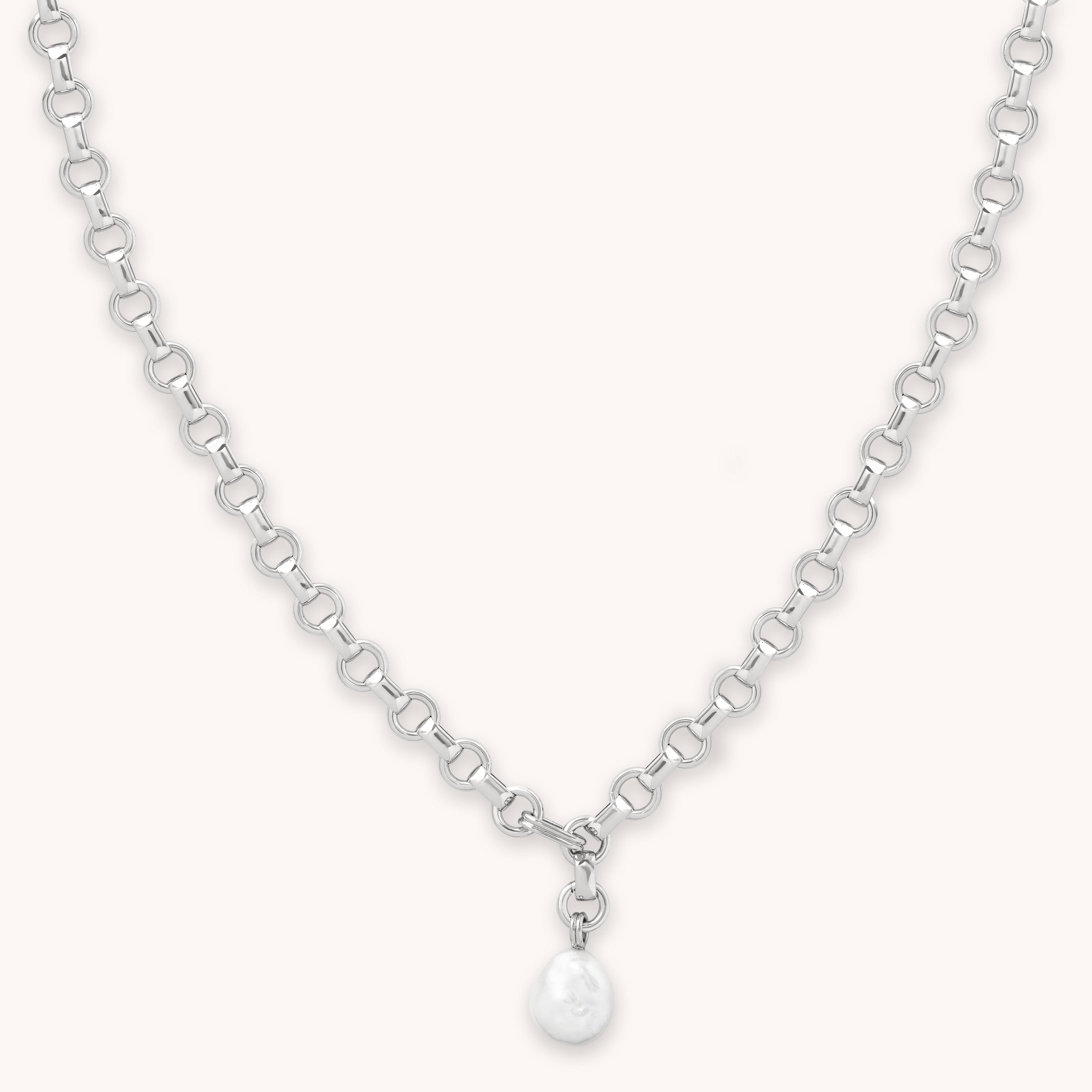 AM22-ENER-N-PL-S 2800 × 2800px Pearl Link Chain Necklace in Silver