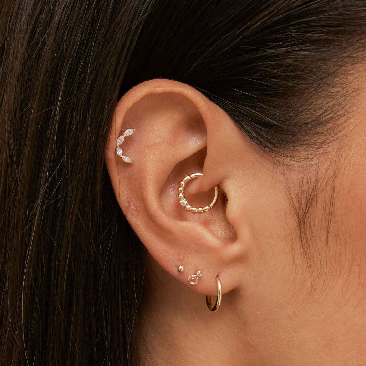 Gold Hoops - Simple Hoops in Solid Gold - Hoop Earrings - Astrid & Miyu