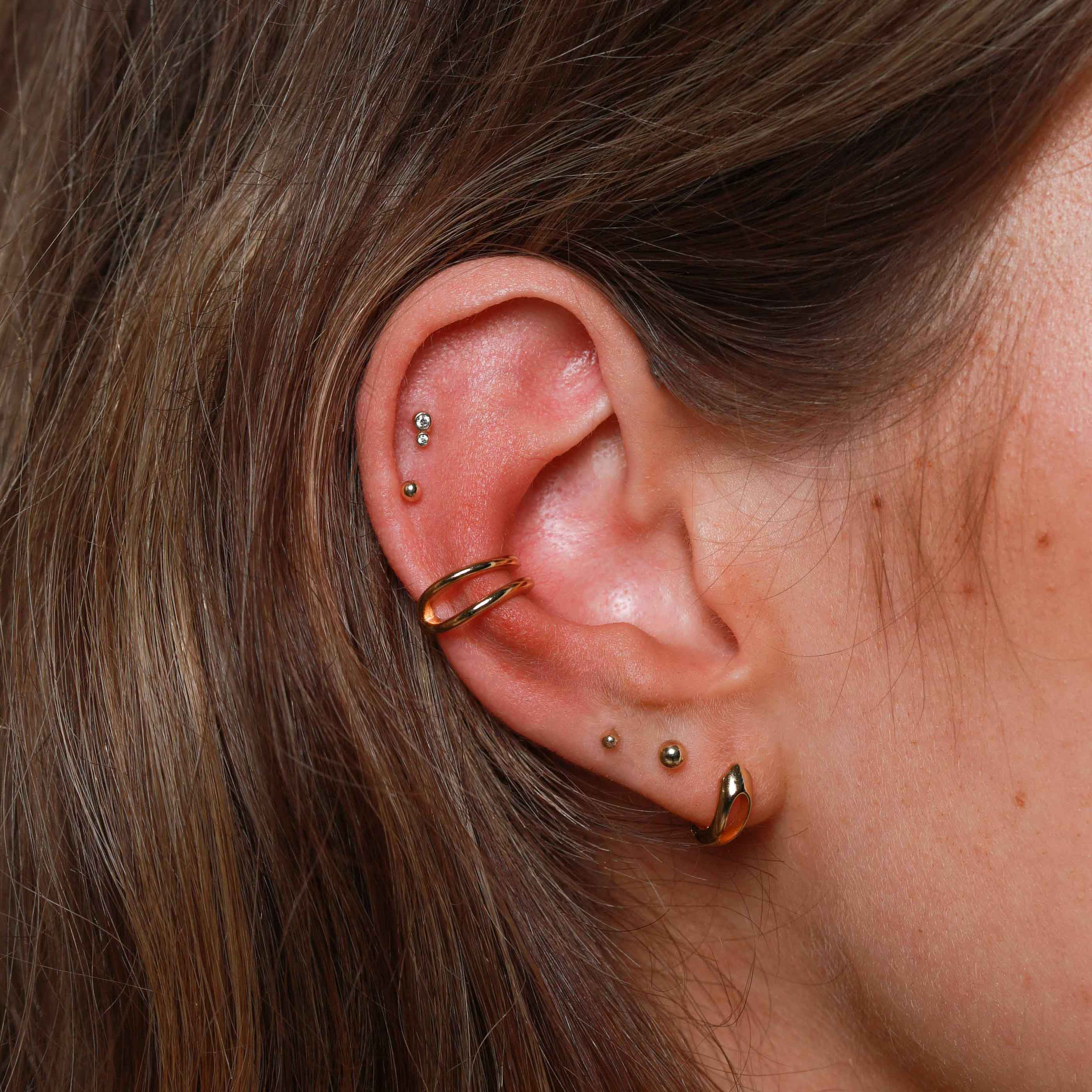 Earrings - Small Ball Stud Earrings in Solid Gold - Stud Earrings - Astrid & Miyu