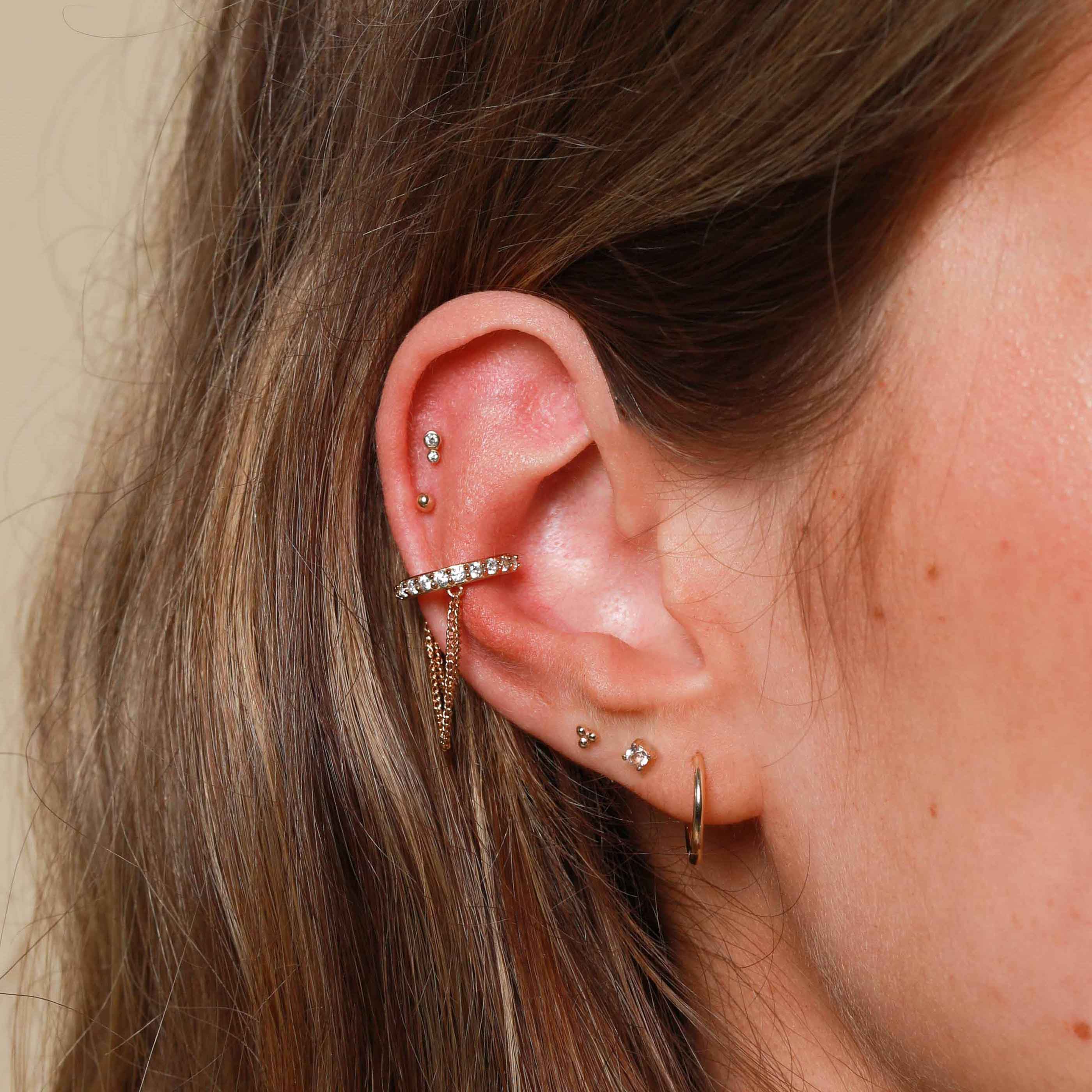 April White Topaz - Topaz Stud Earrings in Solid Gold - Stud Earrings - Astrid & Miyu