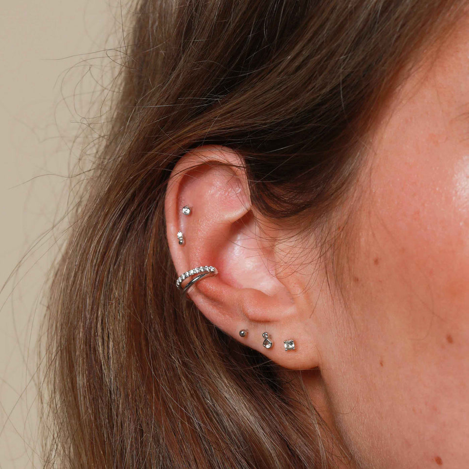 April White Topaz - Topaz Stud Earrings in Solid White Gold - Stud Earrings - Astrid & Miyu