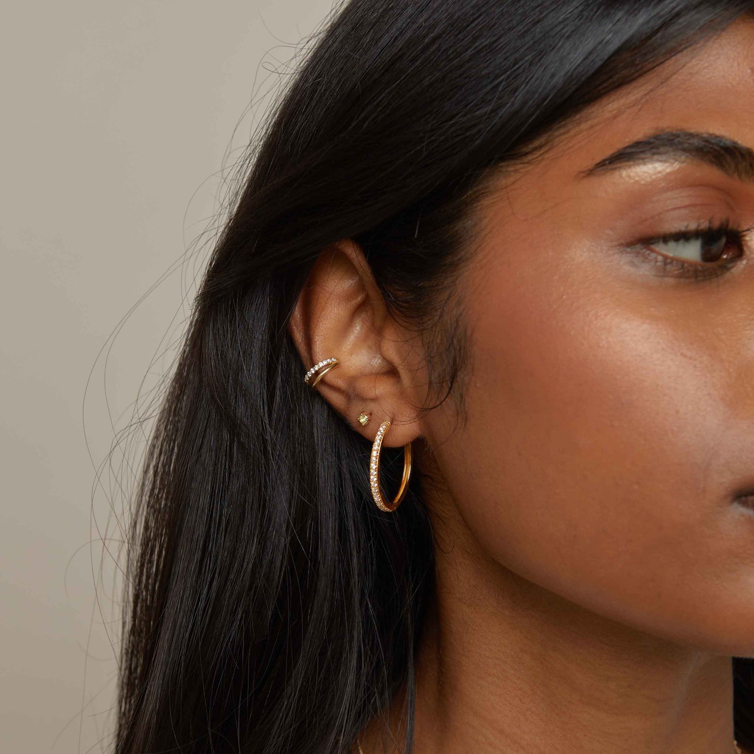 18k Gold Plated Jewellery - Illusion Crystal Ear Cuff in Gold - Ear Cuffs - Astrid & Miyu