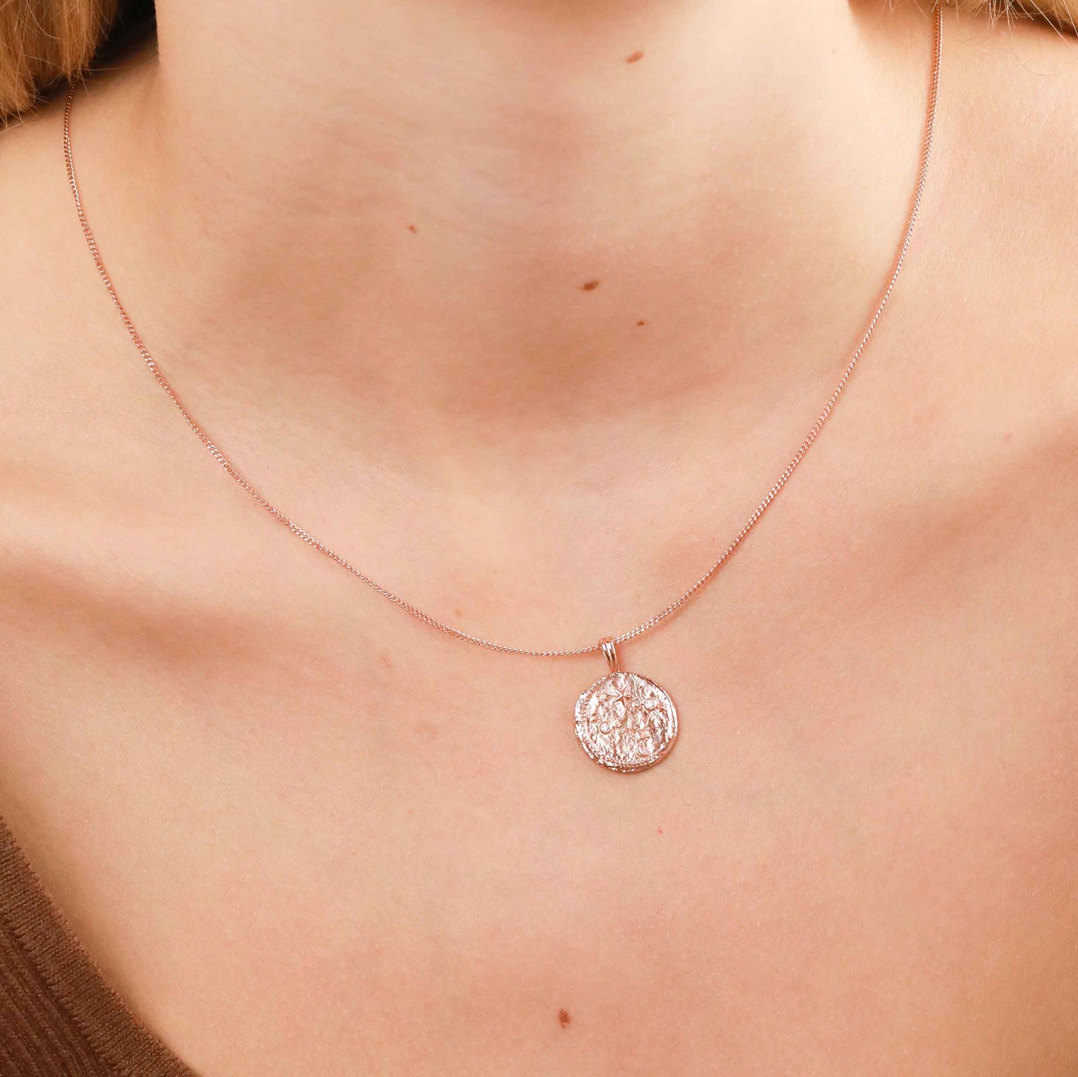 18k Rose Gold Plated Jewellery - Gemini Zodiac Pendant Necklace in Rose Gold - Zodiac Pendant - Astrid & Miyu