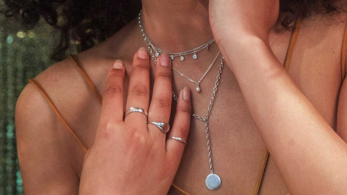 Christmas Party-Astrid &amp; Miyu