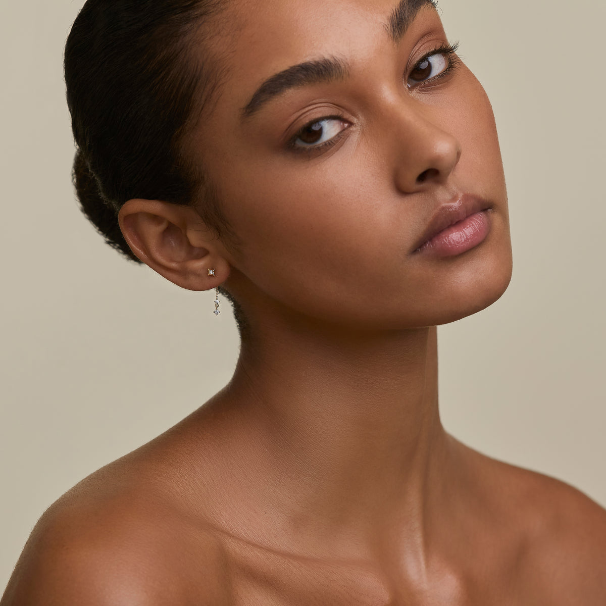 Cosmic Star Drop Studs Cracker in Gold-Astrid &amp; Miyu