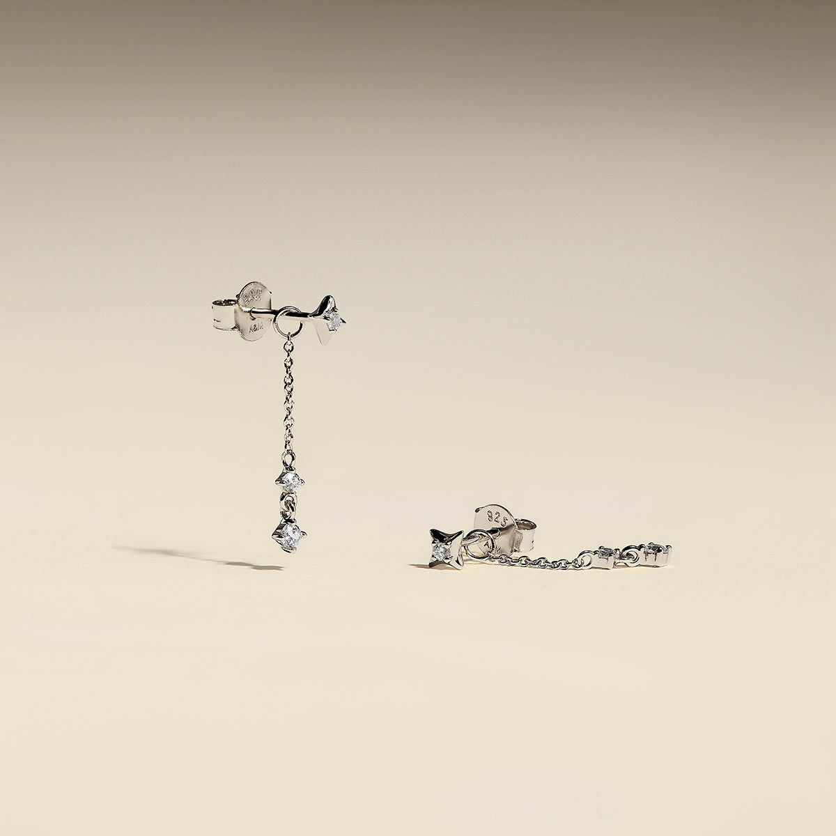 Cosmic Star Drop Studs Cracker in Silver-Astrid &amp; Miyu