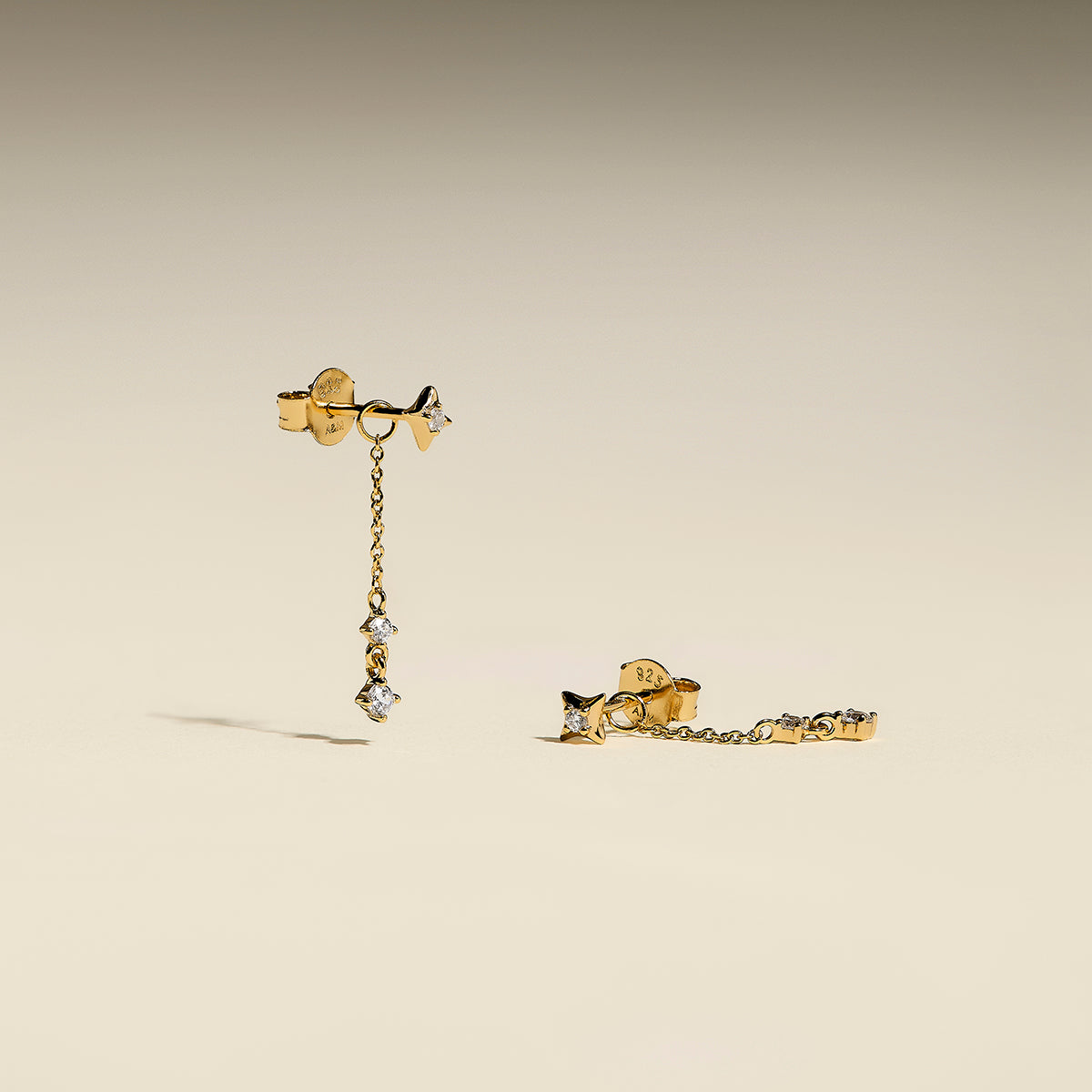 Cosmic Star Drop Studs Cracker in Gold-Astrid &amp; Miyu