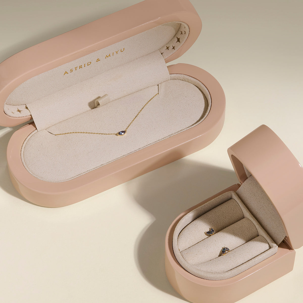 A&M Fine Earring Box-Astrid &amp; Miyu