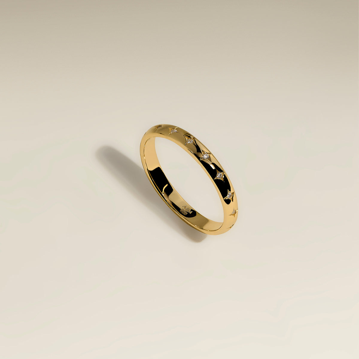 Cosmic Star Band Ring in Gold-Astrid &amp; Miyu