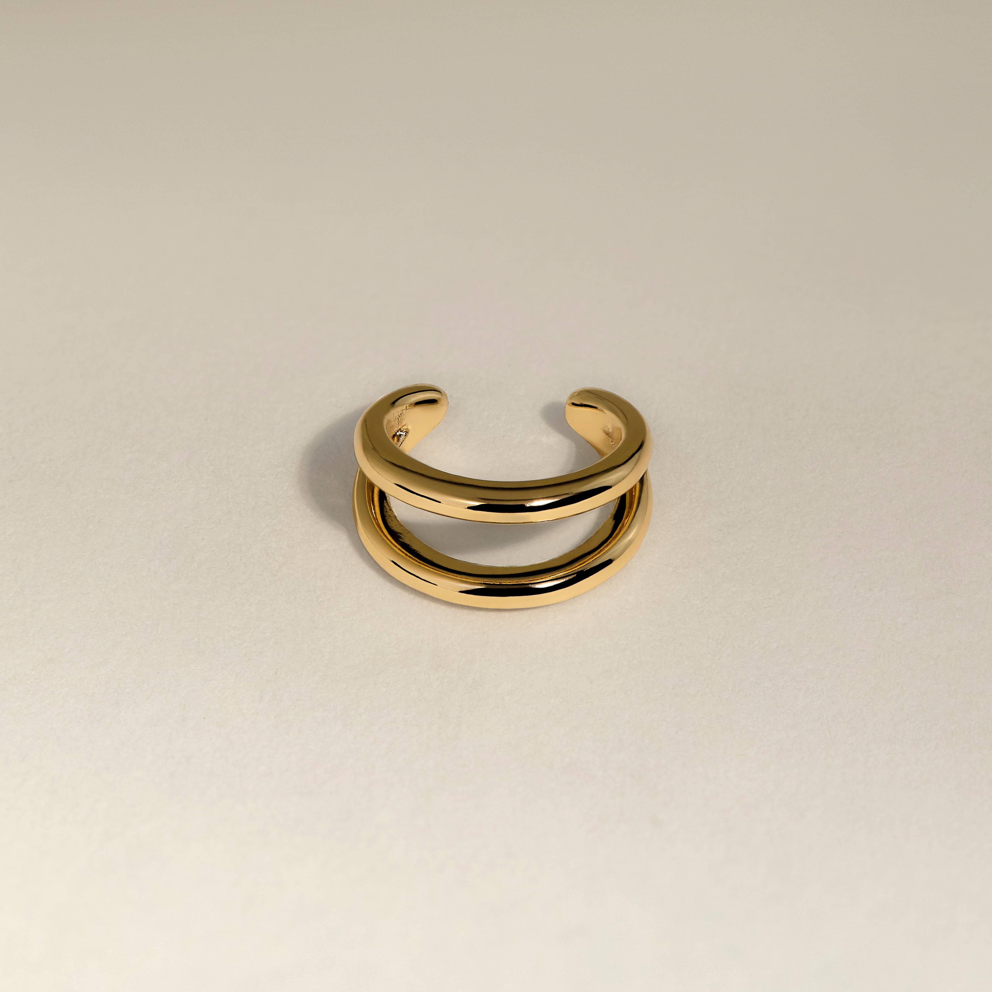 Illusion Essential Ear Cuff in Gold-Astrid &amp; Miyu