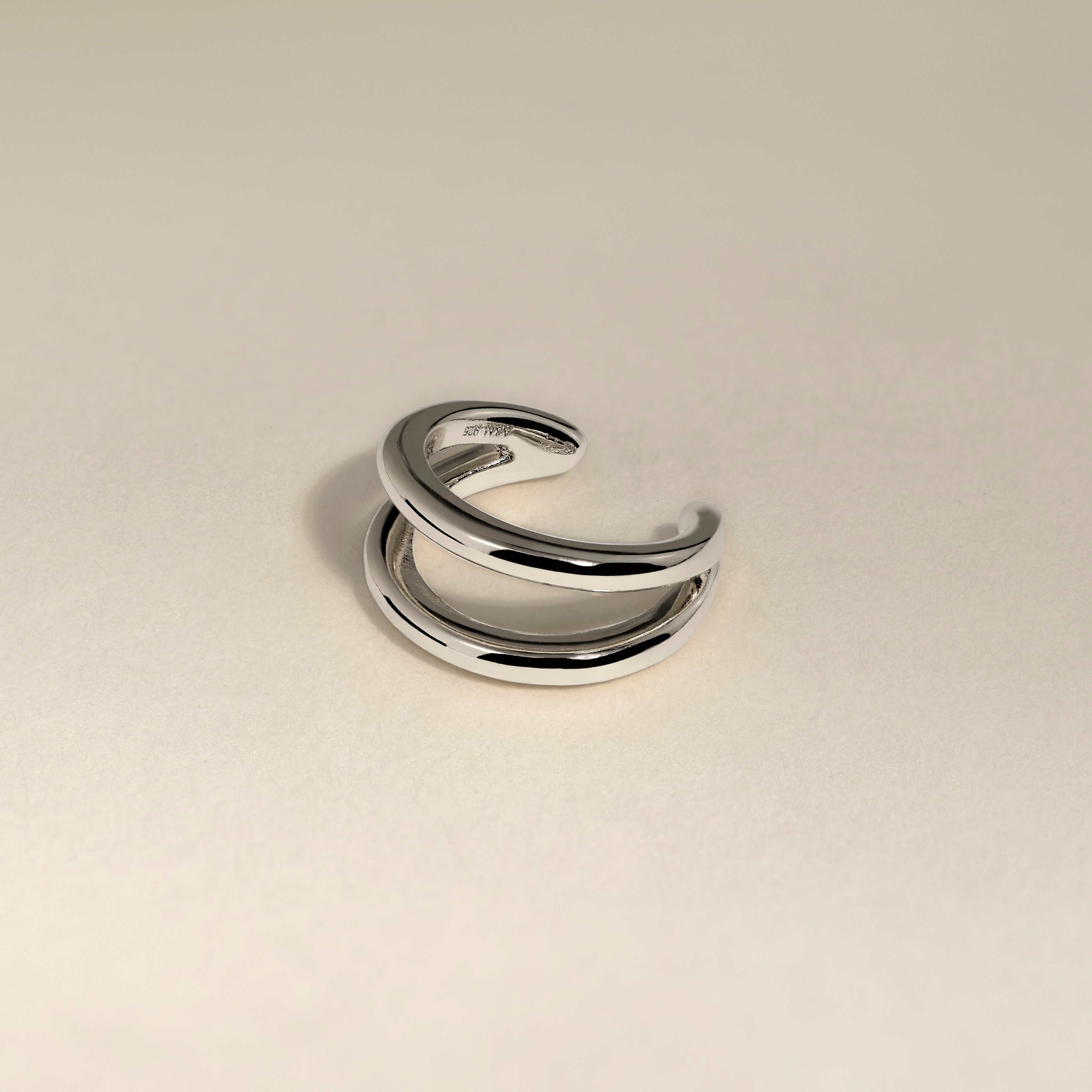Illusion Essential Ear Cuff in Silver-Astrid &amp; Miyu