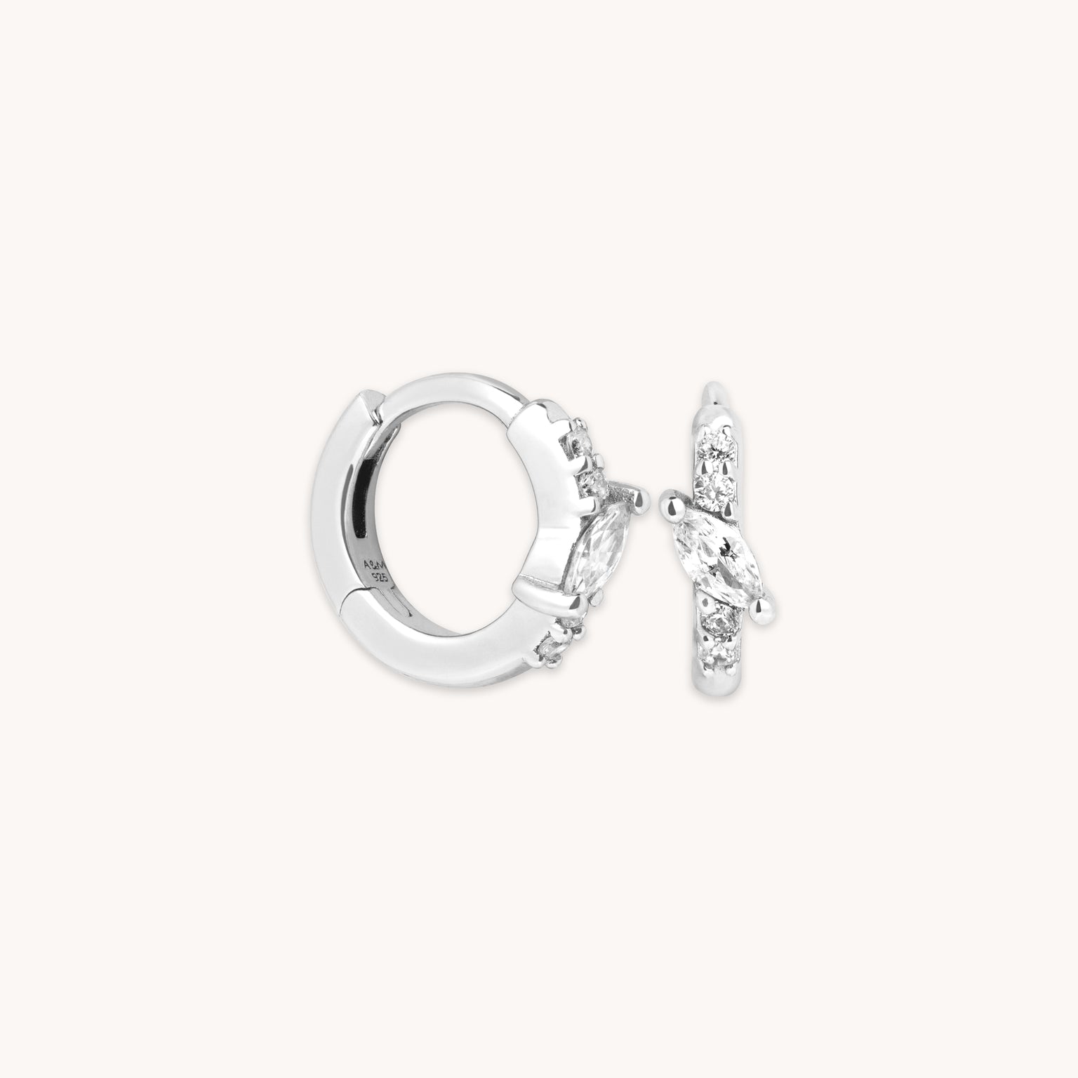 Core Collection SS23 - Navette Crystal Huggies in Silver - Huggies - Astrid &amp; Miyu