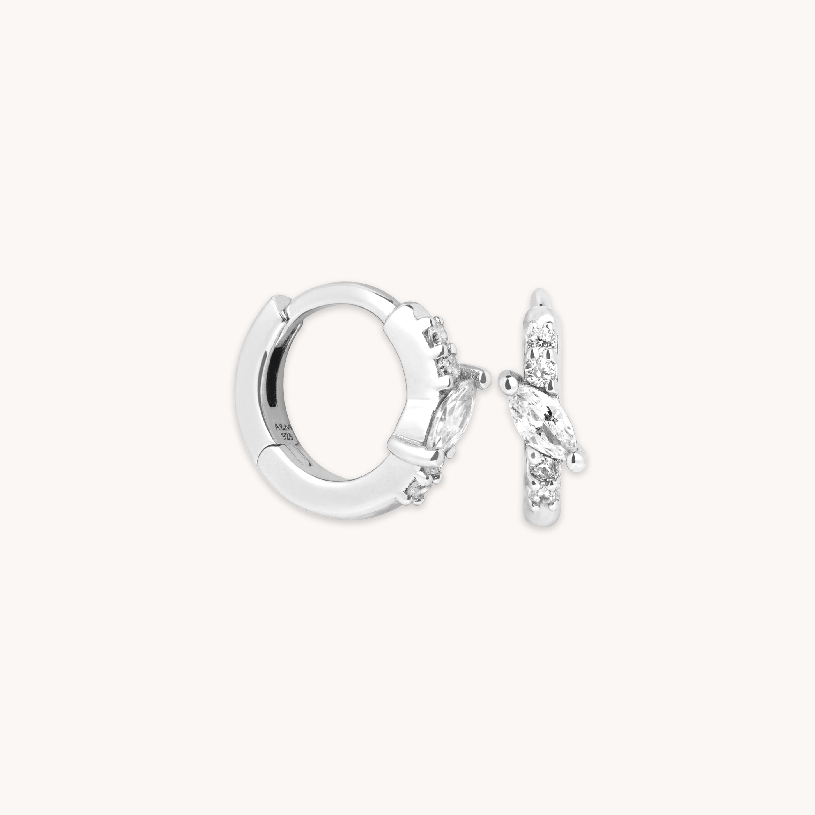 Core Collection SS23 - Navette Crystal Huggies in Silver - Huggies - Astrid &amp; Miyu