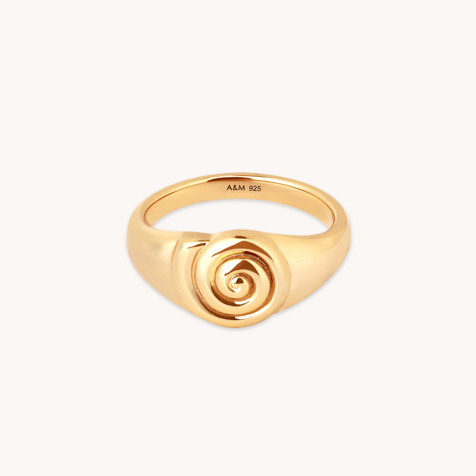 Shell Signet Ring in Gold - Signet Ring - Astrid &amp; Miyu