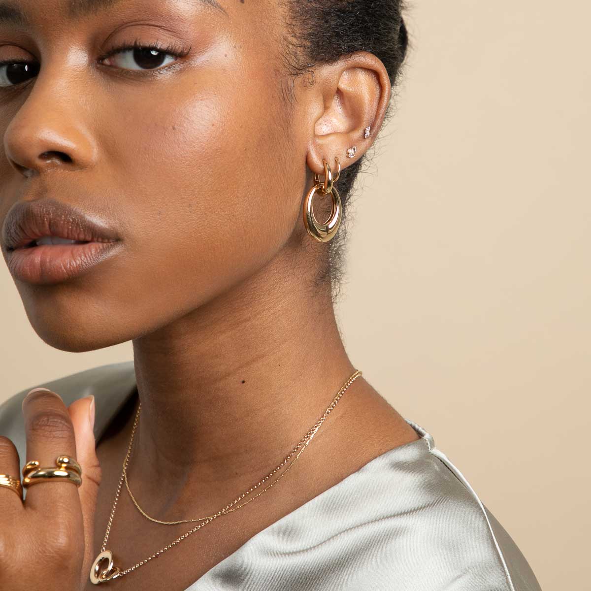 18k Gold Plated Jewellery - Dome Link Hoops in Gold - Hoop Earrings - Astrid &amp; Miyu