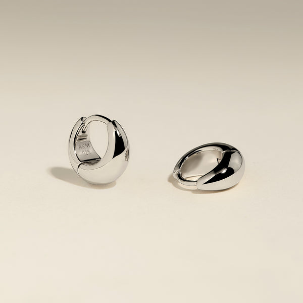 Dome Huggies in Silver-Astrid &amp; Miyu