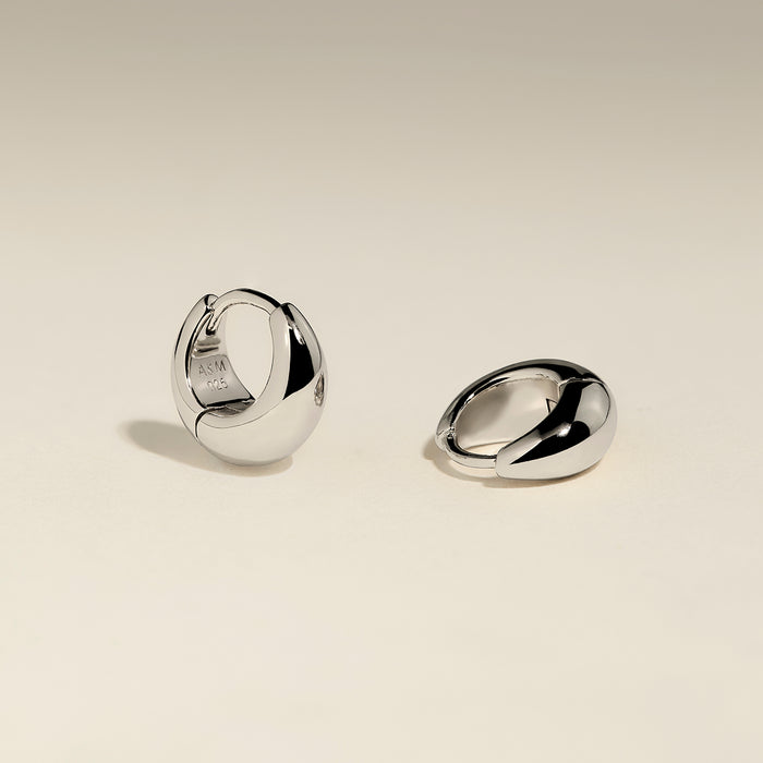 Dome Huggies in Silver-Astrid &amp; Miyu