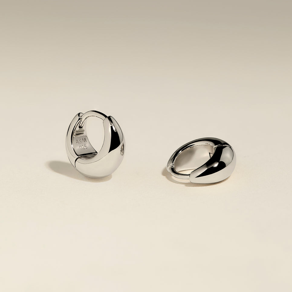 Dome Huggies in Silver-Astrid &amp; Miyu