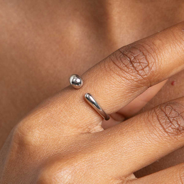 Essential Jewellery Collection - Molten Open Ring in Silver - Open Rings - Astrid & Miyu