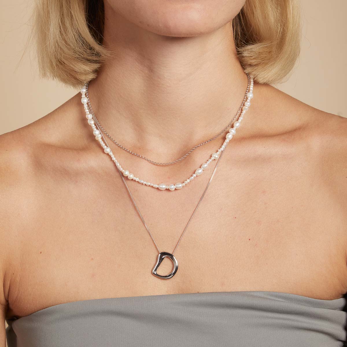 D Initial Bold Pendant Necklace in Silver