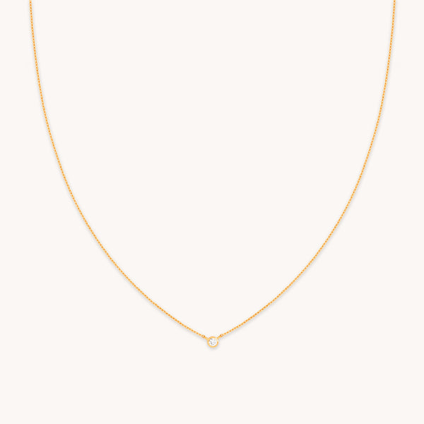 18k Gold Plated Jewellery - Essential Crystal Pendant Necklace in Gold - Necklaces - Astrid &amp; Miyu