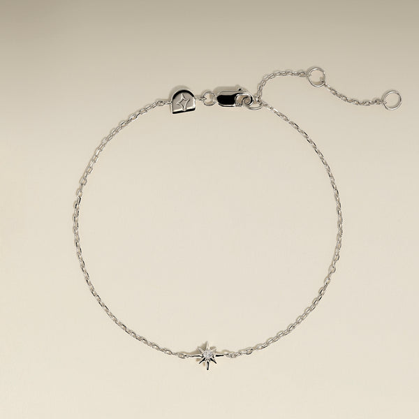 Shooting Star Pendant Bracelet in Silver-Astrid &amp; Miyu