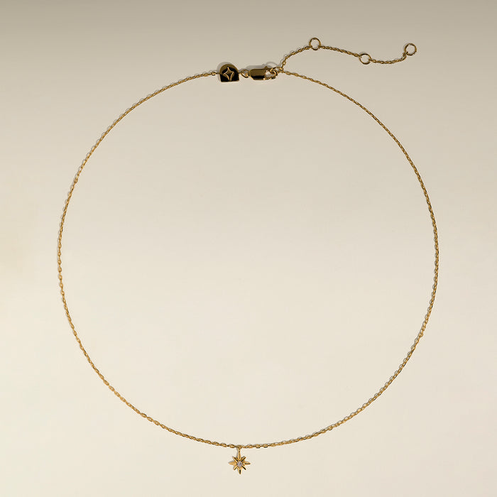 Twilight Star Pendant Necklace in Gold