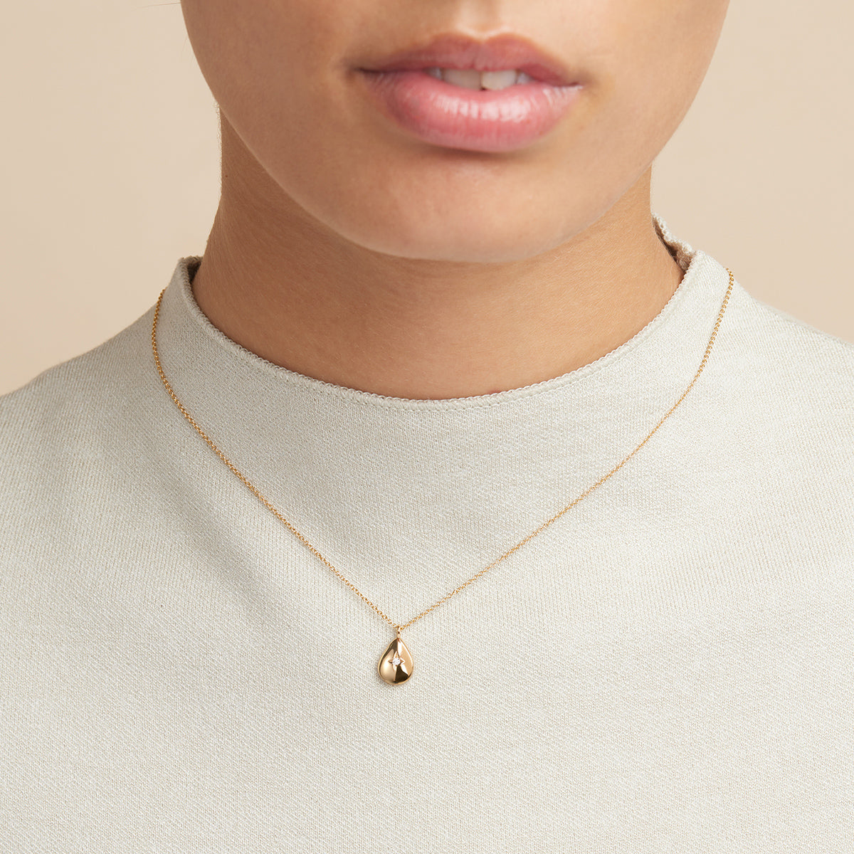 18k Gold Plated Jewellery - Pear Pendant Necklace in Gold - Pendant Necklace - Astrid &amp; Miyu