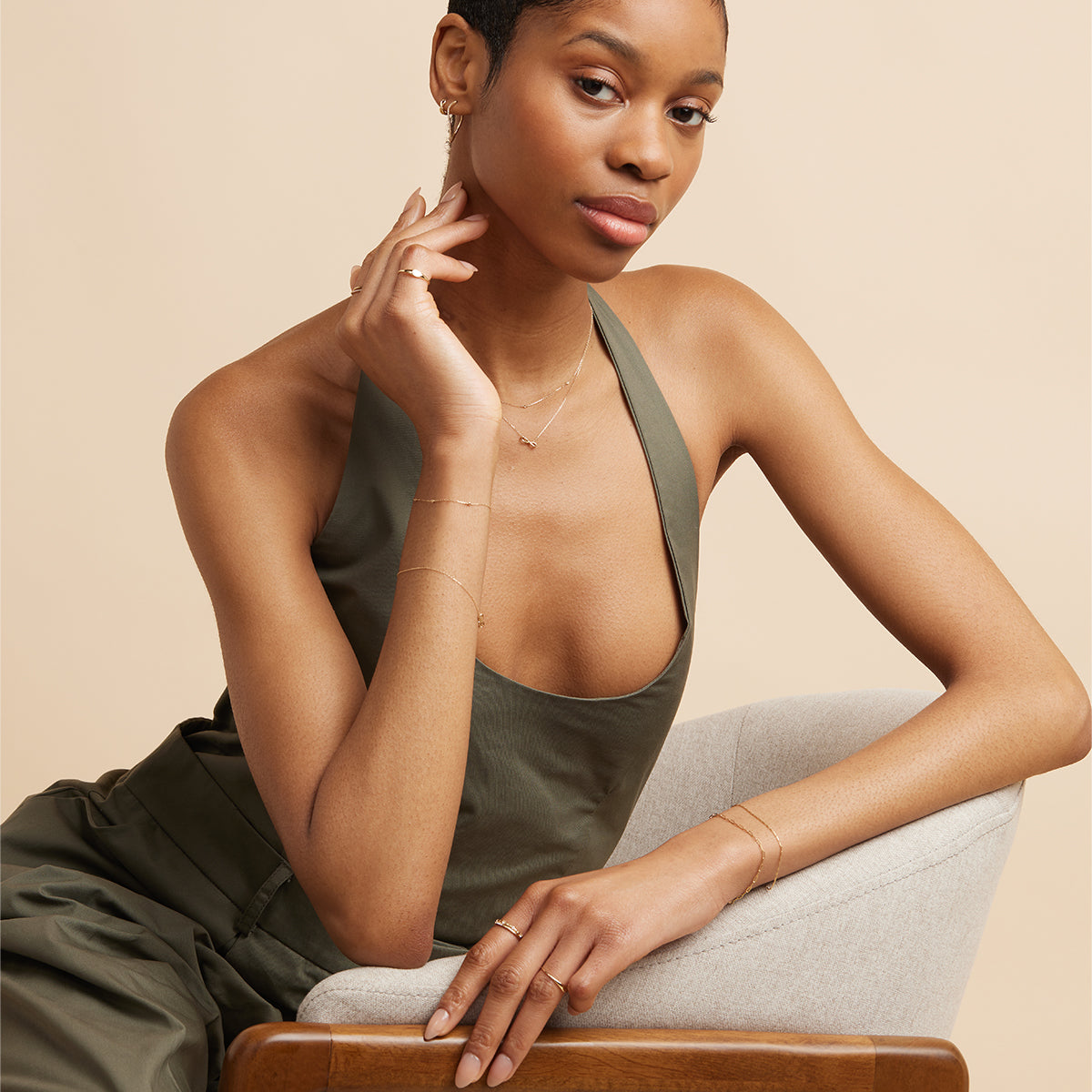 Earrings - Infinite Huggies in Solid Gold - Huggies - Astrid &amp; Miyu