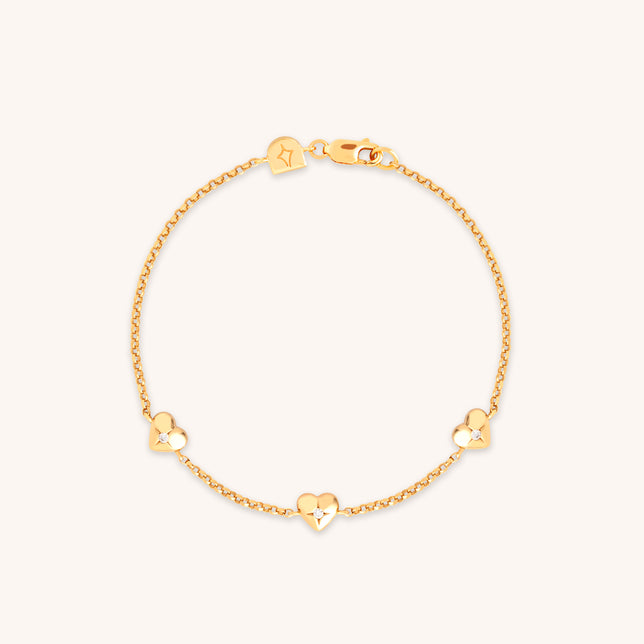 Heart Charm Bracelet in Gold