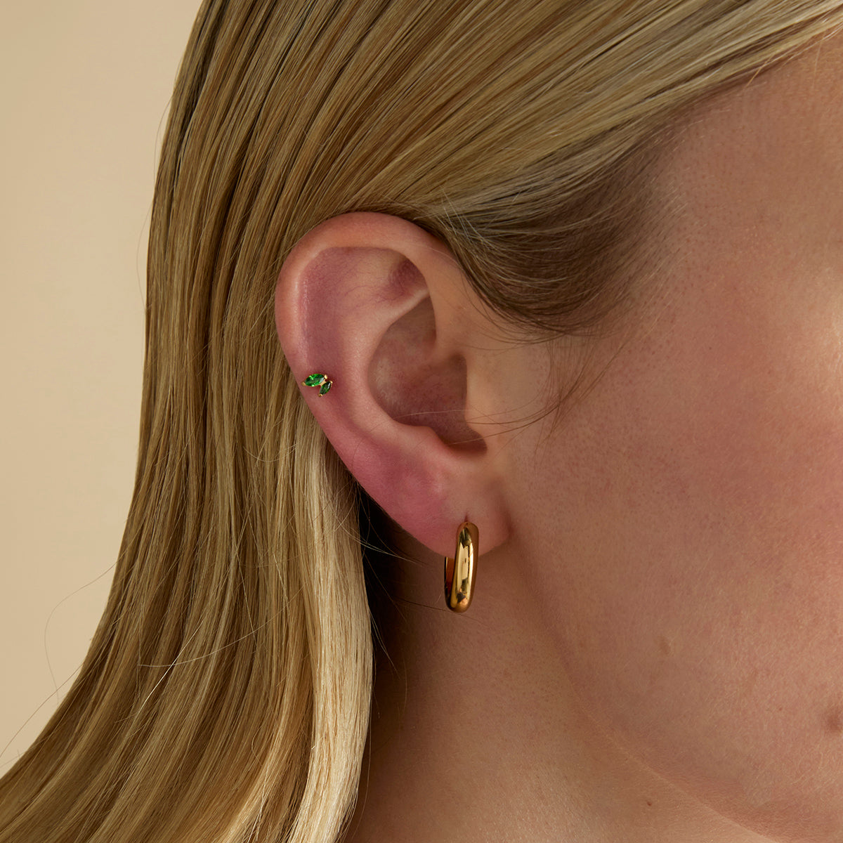 Conch Piercing Jewellery - Green Double Marquise Titanium Piercing Stud in Gold - Piercing Stud - Astrid &amp; Miyu