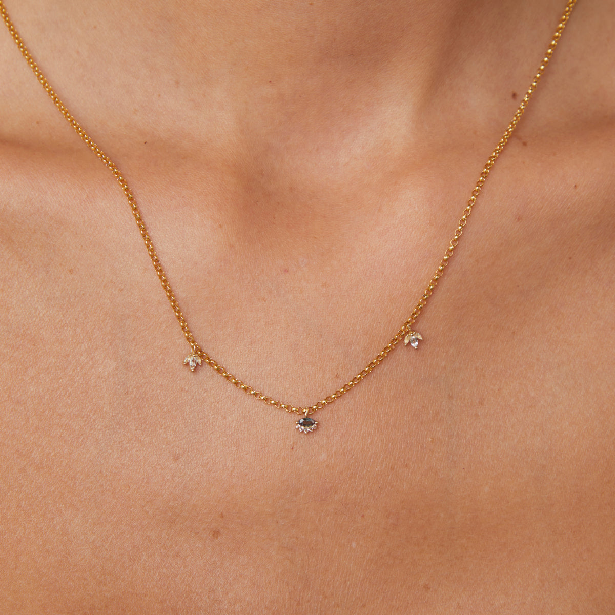 Motif Charms - Evil Eye Charm in 9k White Gold - Welding Charm - Astrid &amp; Miyu