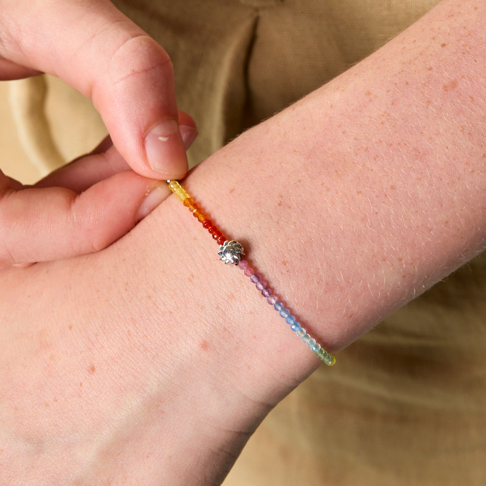 A&M Junior Collection - Junior Rainbow Gemstone Bracelet in 9k White Gold - Beaded Bracelet - Astrid &amp; Miyu