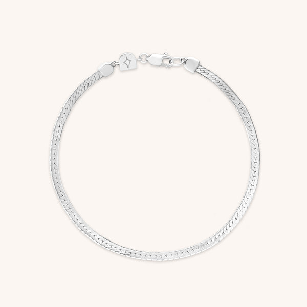 Bracelets - Essential Snake Chain Bracelet in Silver - Chain Bracelet - Astrid &amp; Miyu