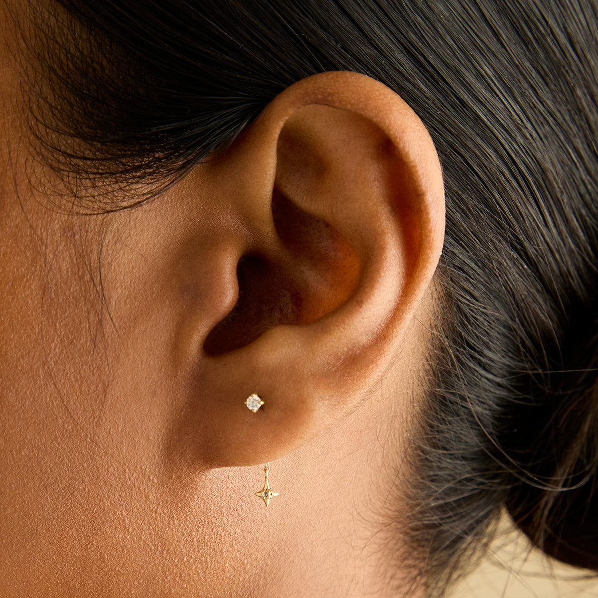 Ear Curation Chain™ - Star Ear Curation Chain™ in Solid Gold - Piercing Chains - Astrid &amp; Miyu