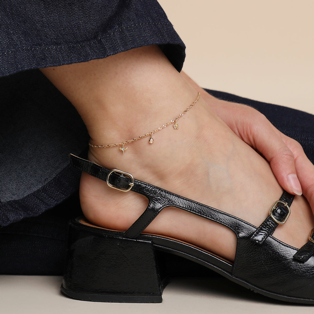 Bold Astrid Chain Anklet in Solid Gold-Astrid &amp; Miyu
