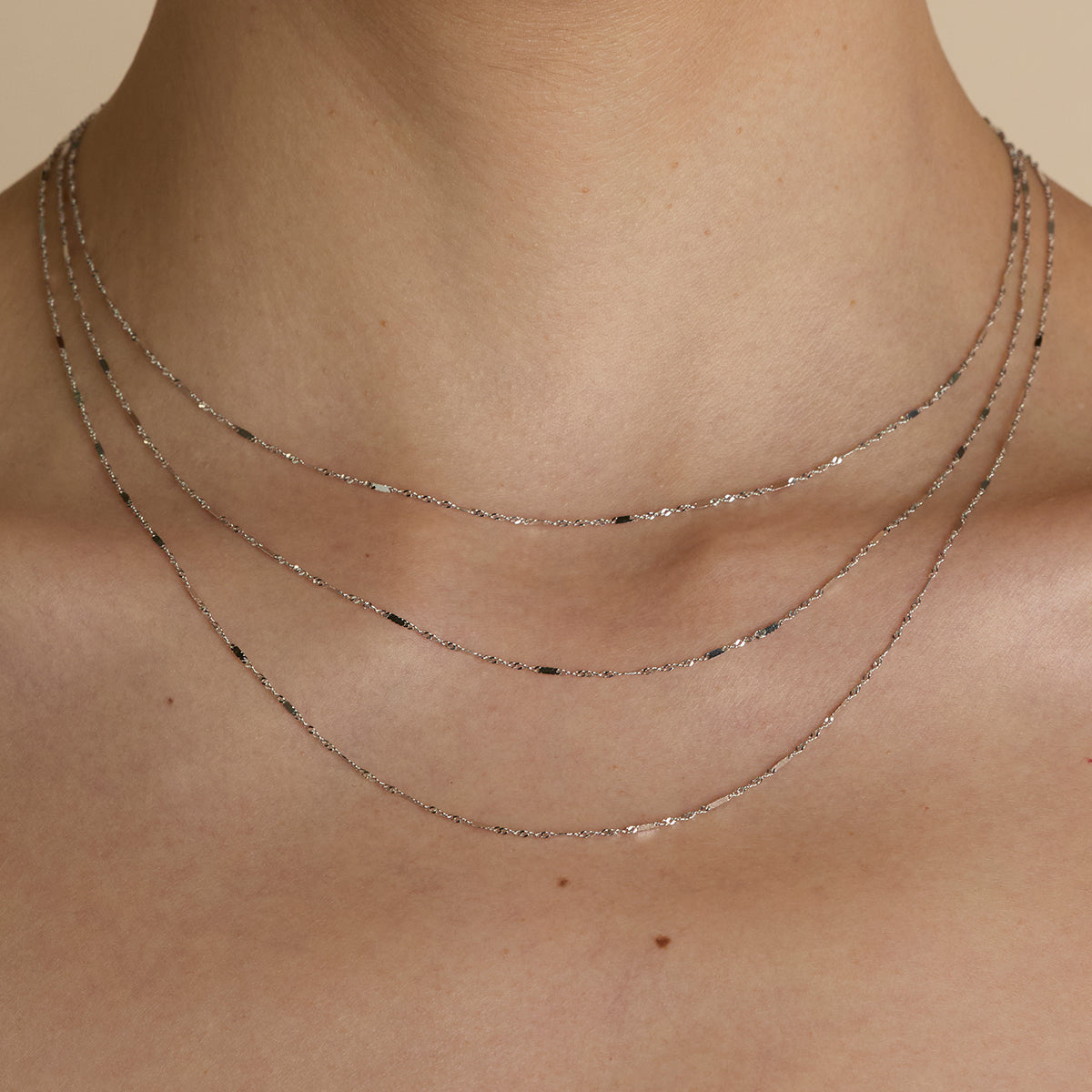 Astrid Story Chain Necklace in Solid White Gold-Astrid &amp; Miyu
