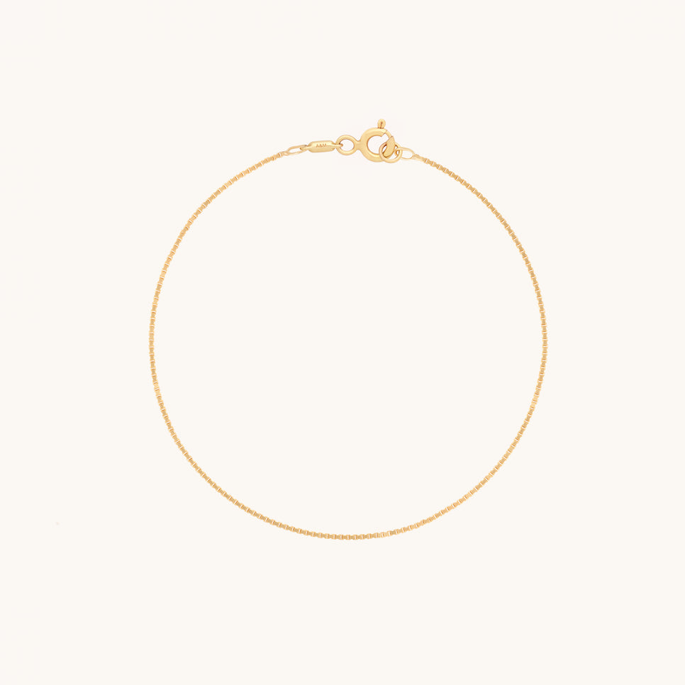 Shoreditch Chain Bracelet in Solid Gold-Astrid &amp; Miyu