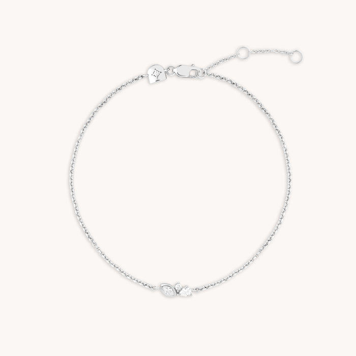 Crystal Cluster Pendant Bracelet in Silver-Astrid &amp; Miyu