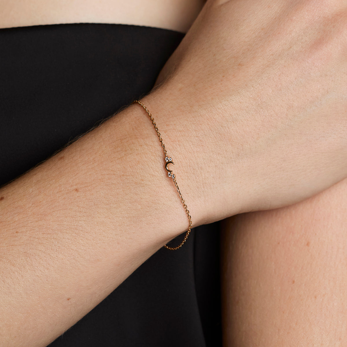 Crescent Moon Pendant Bracelet in Gold-Astrid &amp; Miyu