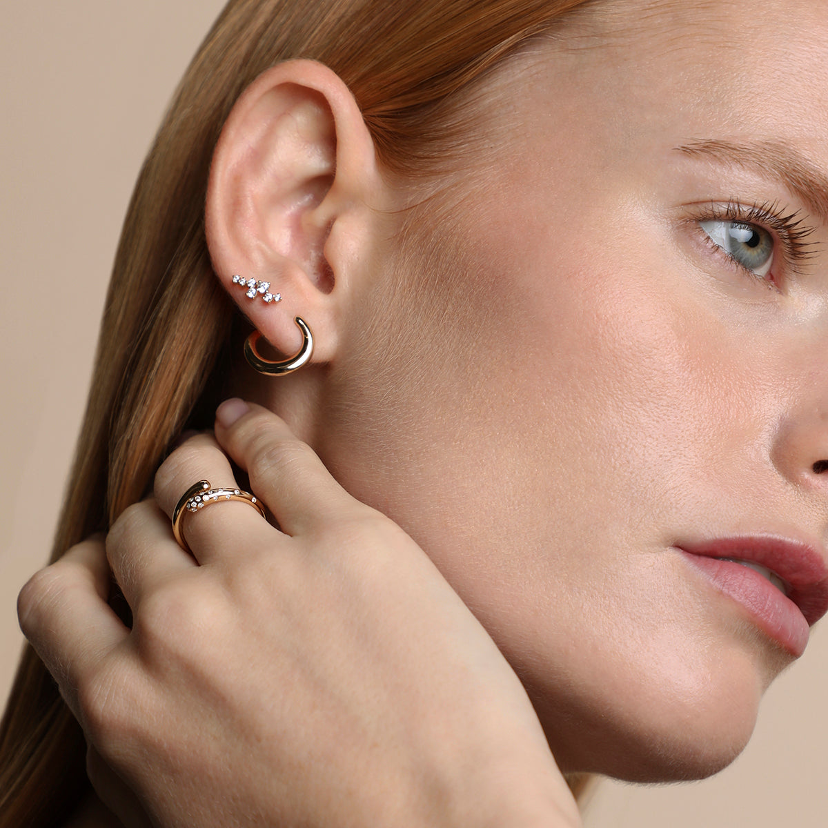 AM25-AD24-CLI-SCA-G_4-Astrid &amp; Miyu