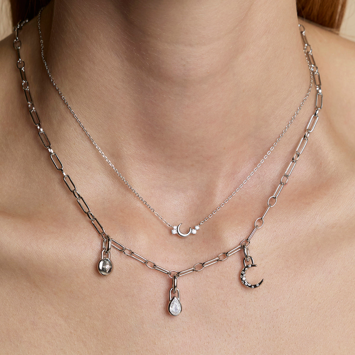 AM25-AD24-N-CHA-S_3-Astrid &amp; Miyu