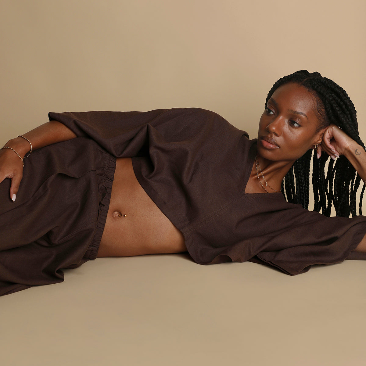 Essential Ball Titanium Belly Bar in Gold-Astrid &amp; Miyu