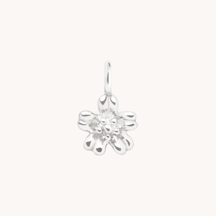Flower Charm 9k White Gold-Astrid &amp; Miyu