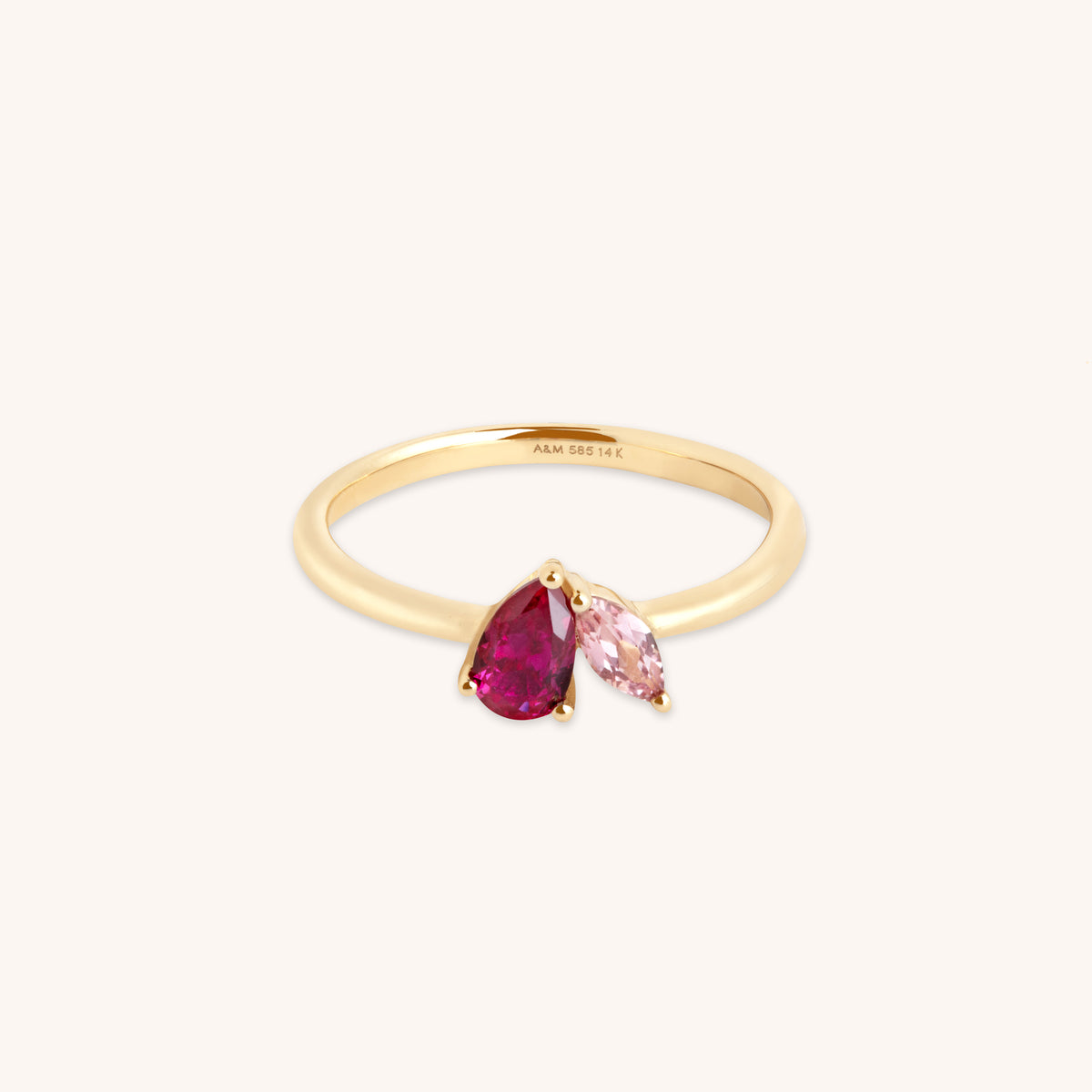 Astrid et Miyu Ring in Solid Gold | Milestone Rings | A&M