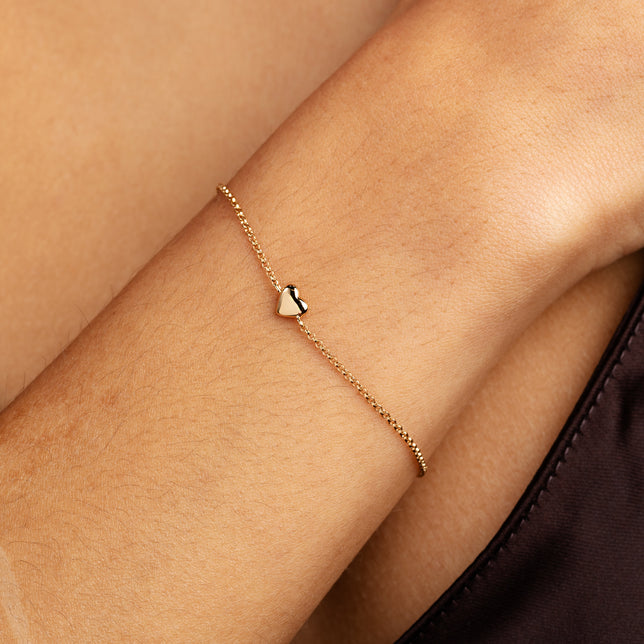 18k Gold Plated Jewellery - Love Heart Charm Bracelet in Gold - Charm Bracelets - Astrid & Miyu