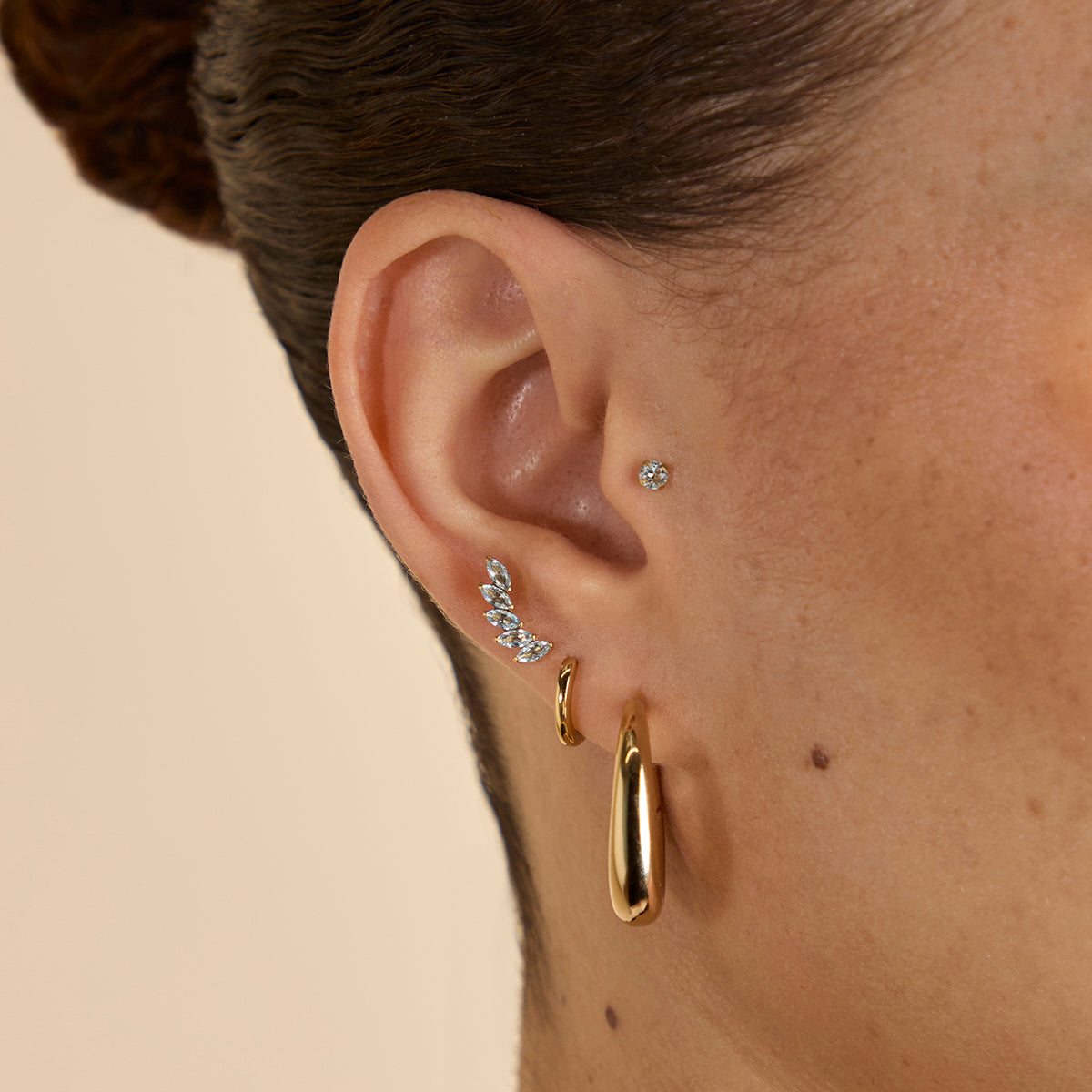 Blue Crystal Fan Titanium Piercing Stud in Gold-Astrid &amp; Miyu