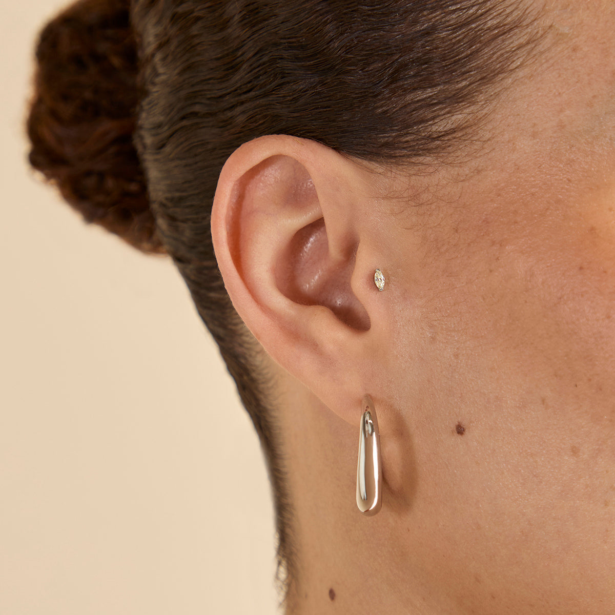 Yellow Crystal Titanium Piercing Stud in Platinum-Astrid &amp; Miyu