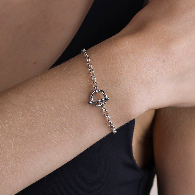 T-Bar Chain Bracelet in Silver-Astrid & Miyu