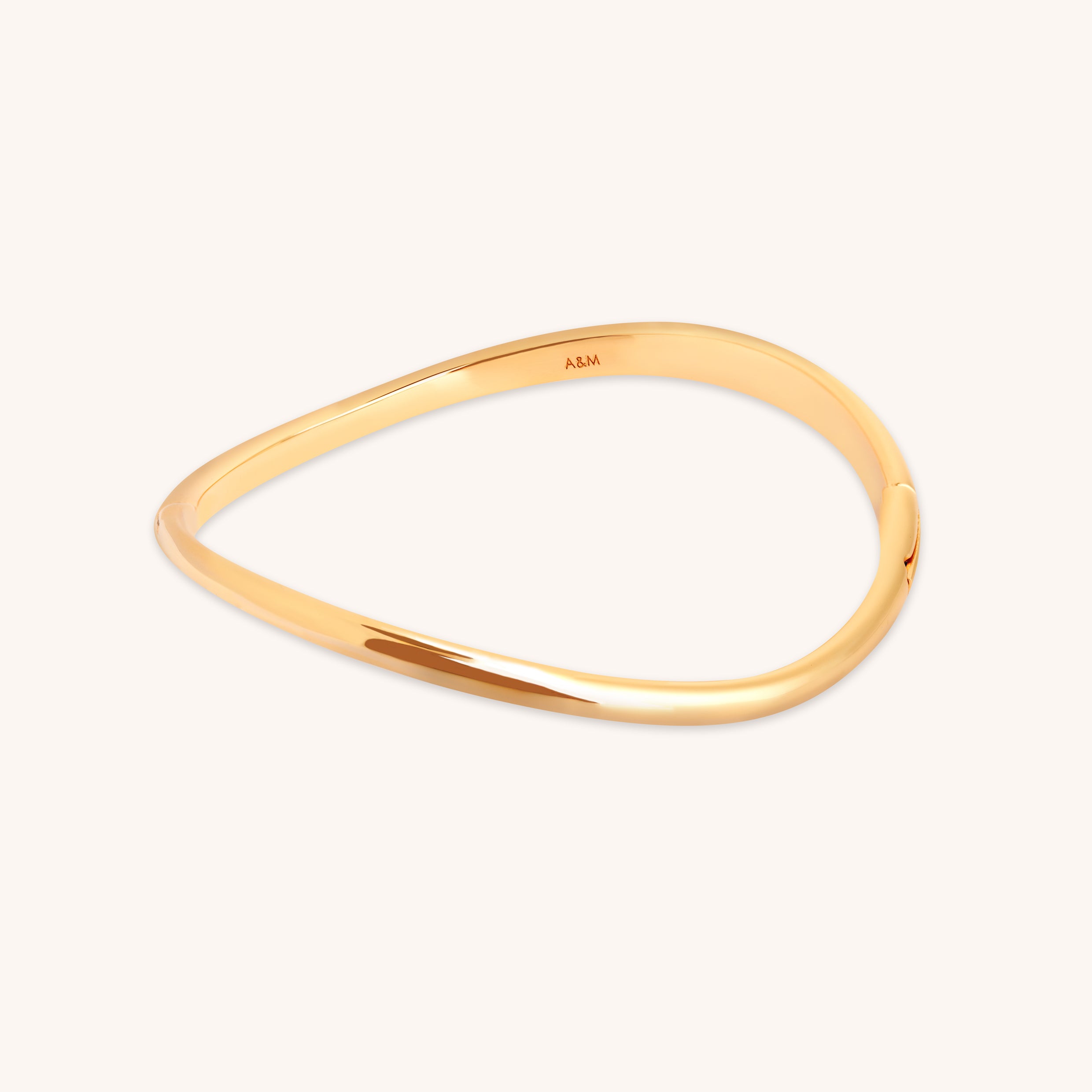 Infinite Cuff in Gold-Astrid &amp; Miyu